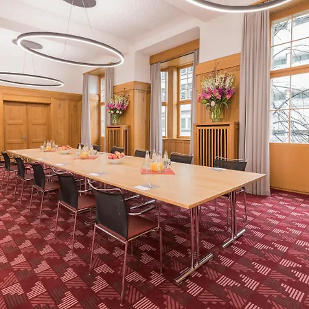 Glockenhof Hotel 4*