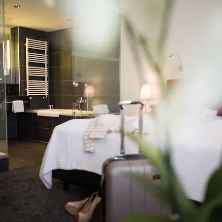 Hotel Glockenhof 4*