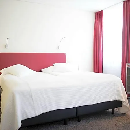 Glockenhof Hotel 4*