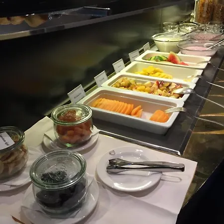 Hotel Glockenhof 4*