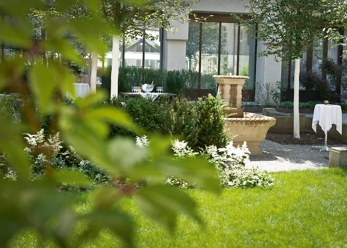 Glockenhof Готель 4*